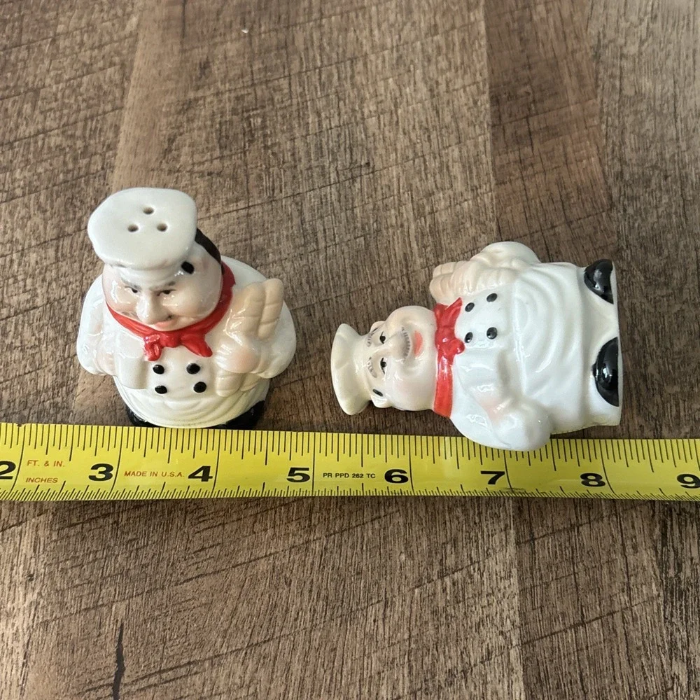 Vintage Stoneware CHEF Salt Pepper Shakers Set Cottage Core